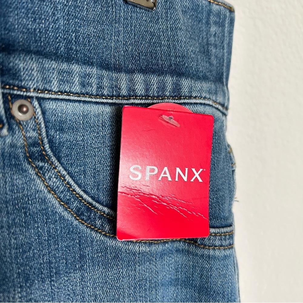 NWT Spanx Seamed Front Wide Leg Jean in Vintage Indigo 1X - Picture 12 of 16